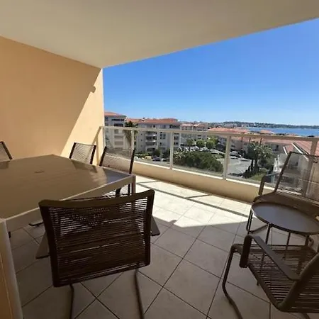 Parc Exflora With Parking, 2br Antibes